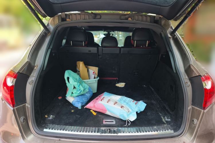 Used Porsche Cayenne 2011 Cayenne 3.0T Trunk