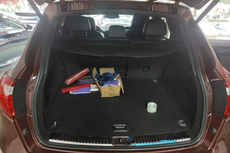 Used Porsche Cayenne 2011 Cayenne 3.0T Trunk