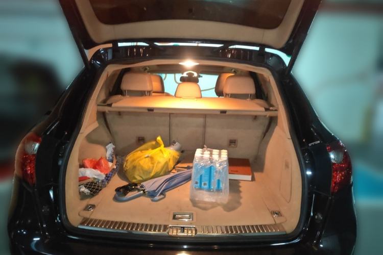 Used Porsche Cayenne 2011 Cayenne 3.0T Trunk