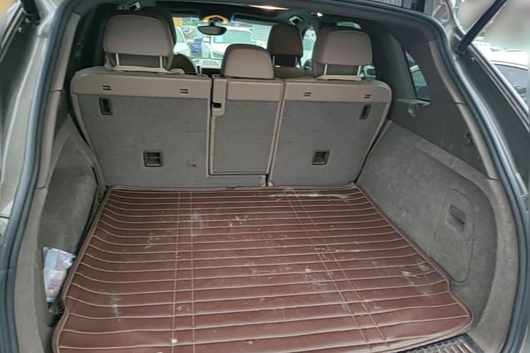 Used Porsche Cayenne 2011 Cayenne 3.0T Trunk
