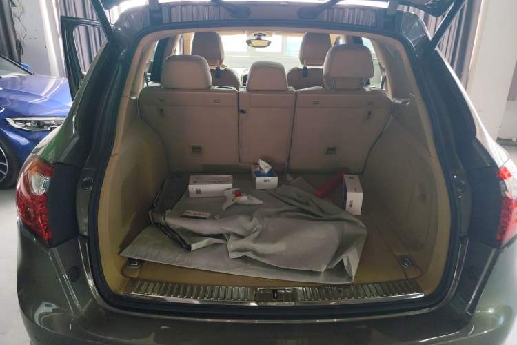 Used Porsche Cayenne 2011 Cayenne 3.0T Trunk