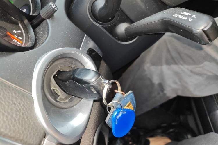 Used Porsche Cayenne 2011 Cayenne 3.0T Vehicle Key