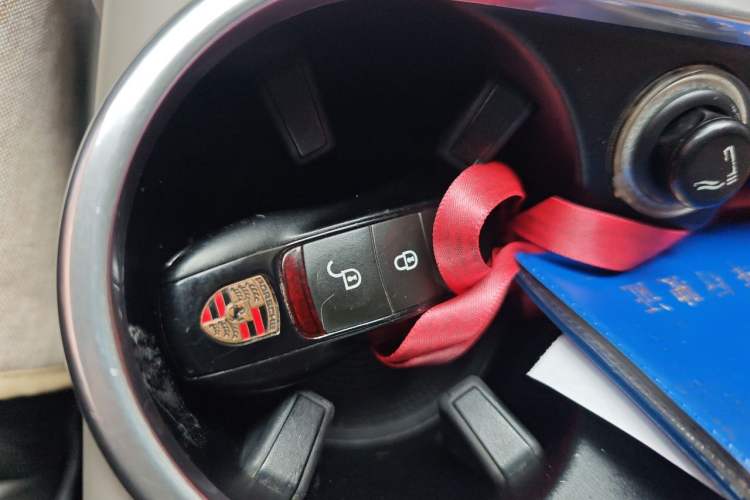 Used Porsche Cayenne 2011 Cayenne 3.0T Vehicle Key