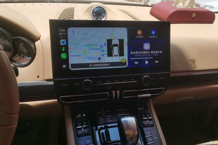 Used Porsche Cayenne 2011 Cayenne 3.0T Audio And AC Panel