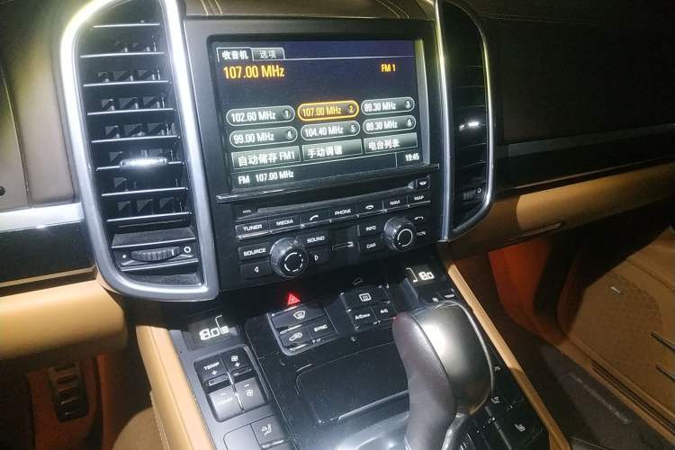 Used Porsche Cayenne 2011 Cayenne 3.0T Audio And AC Panel