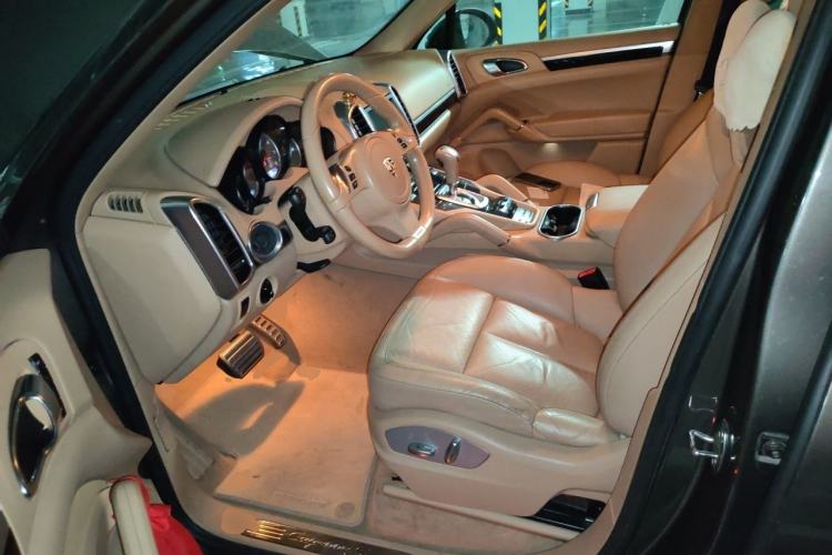 Used Porsche Cayenne 2011 Cayenne S 4.8L Driver Seat