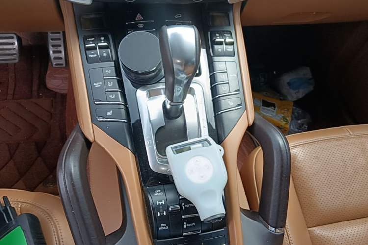Used Porsche Cayenne 2011 Cayenne 3.0T Gear Lever