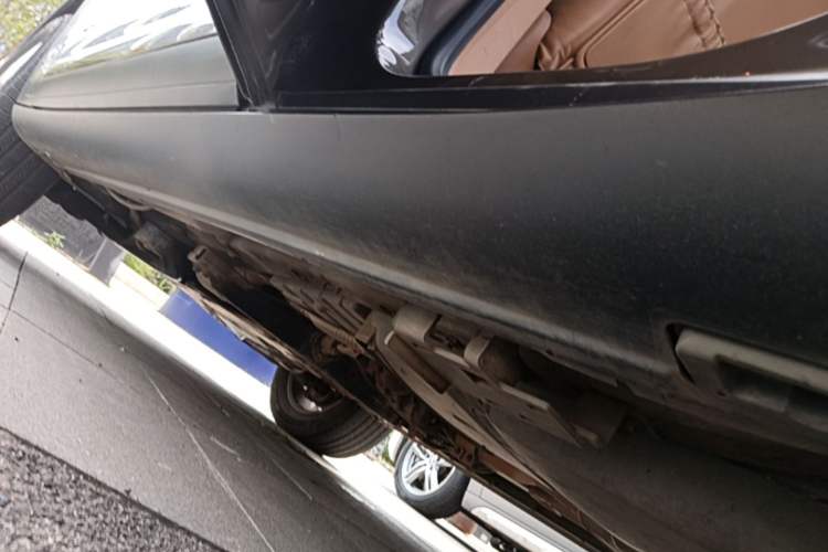 Used Porsche Cayenne 2011 Cayenne 3.0T Left Side Sill