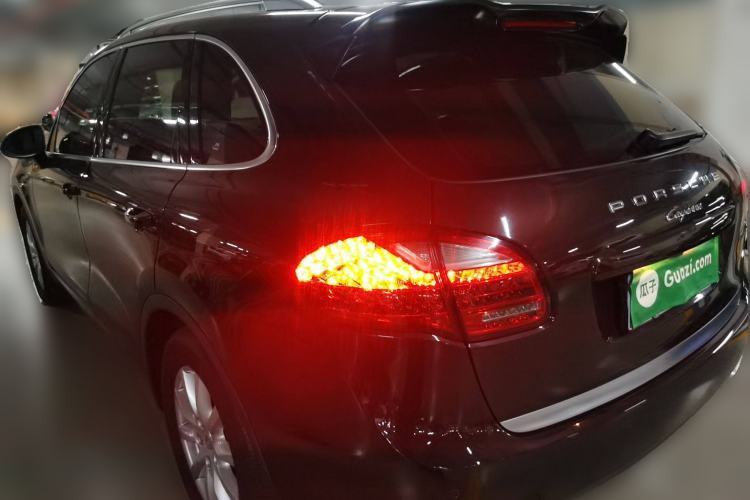 Used Porsche Cayenne 2011 Cayenne 3.0T Rear Left 45 Deg