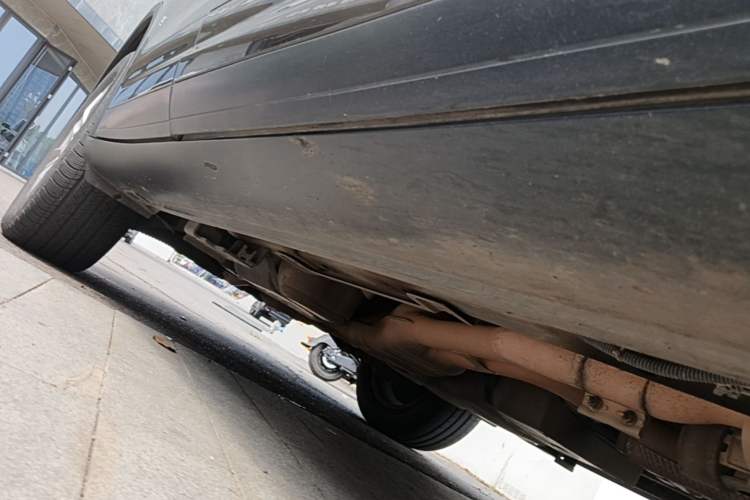 Used Porsche Cayenne 2011 Cayenne 3.0T Right Side Sill