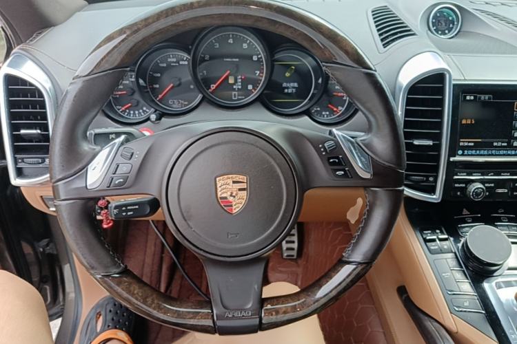 Used Porsche Cayenne 2011 Cayenne 3.0T Steering Wheel
