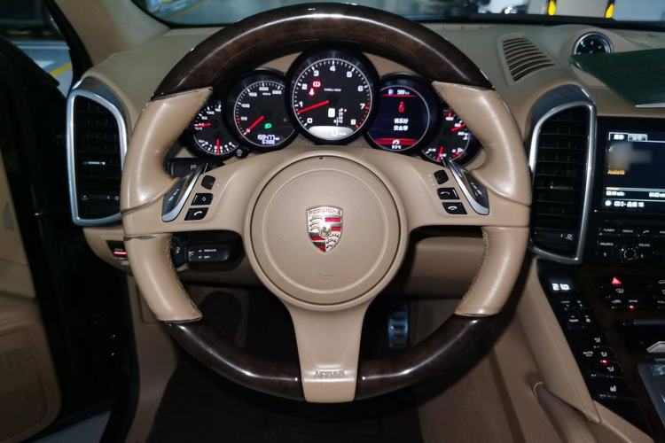 Used Porsche Cayenne 2011 Cayenne 3.0T Steering Wheel