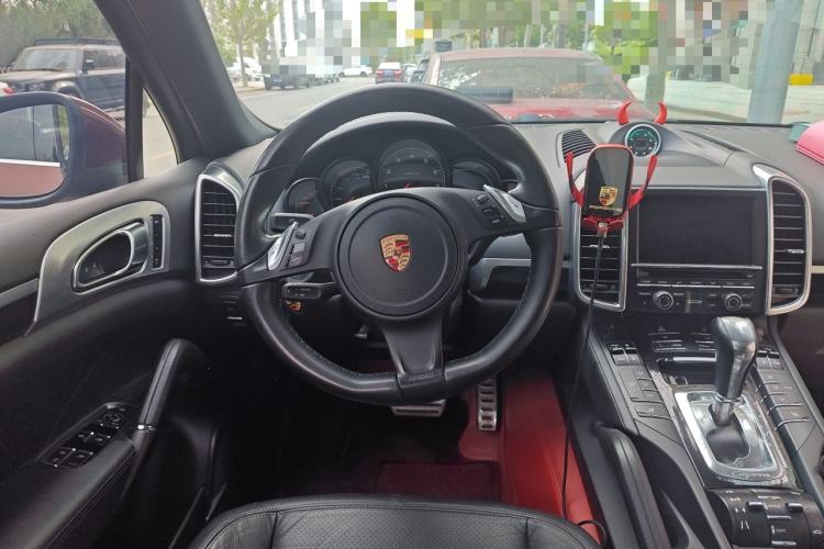 Used Porsche Cayenne 2011 Cayenne 3.0T Steering Wheel