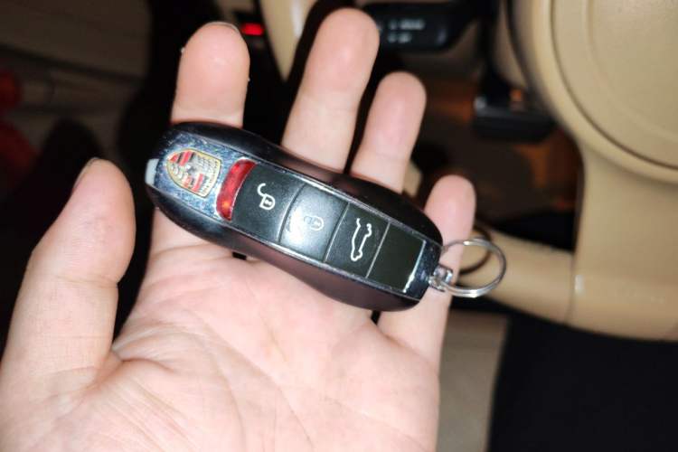 Used Porsche Cayenne 2011 Cayenne S 4.8L Vehicle Key