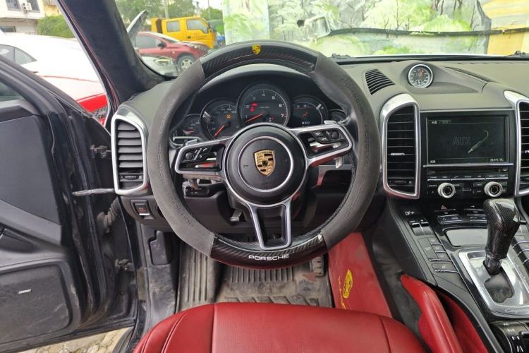 Used Porsche Cayenne  Steering Wheel