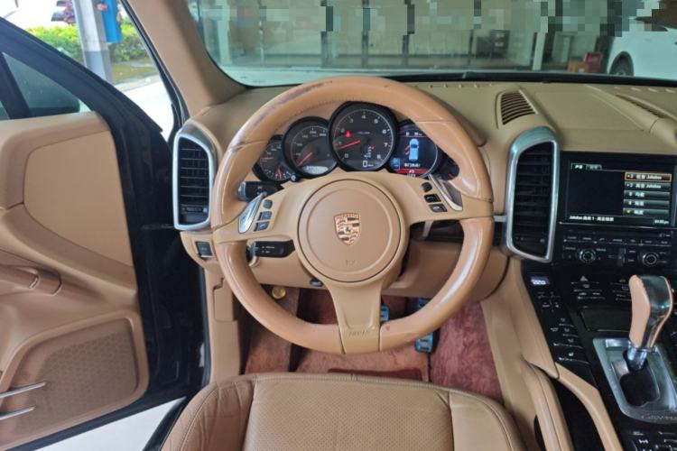 Used Porsche Cayenne 2011 Cayenne 3.0T Steering Wheel