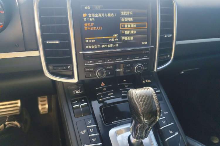 Used Porsche Cayenne 2011 Cayenne 3.0T Audio And AC Panel