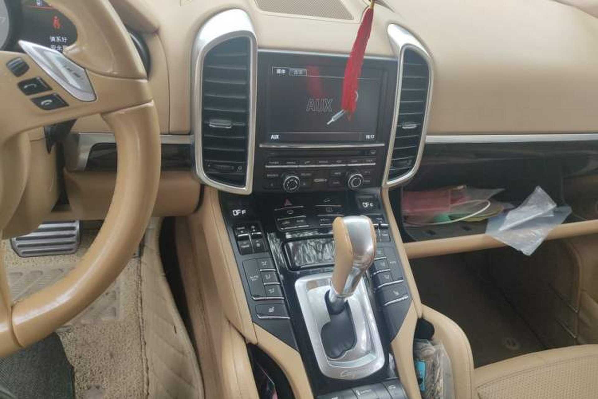 Used Porsche Cayenne 2011 Cayenne S 4.8L Audio And AC Panel