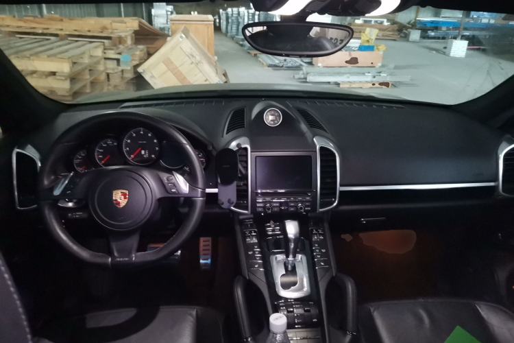 Used Porsche Cayenne 2011 Cayenne 3.0T Center Console