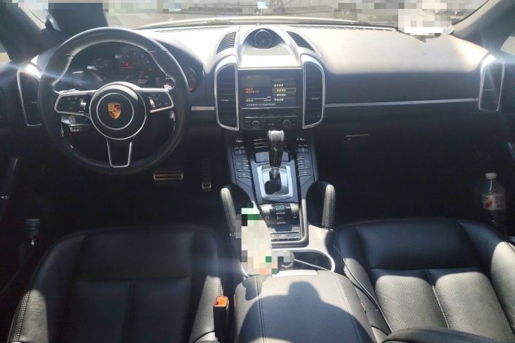 Used Porsche Cayenne 2011 Cayenne 3.0T Center Console