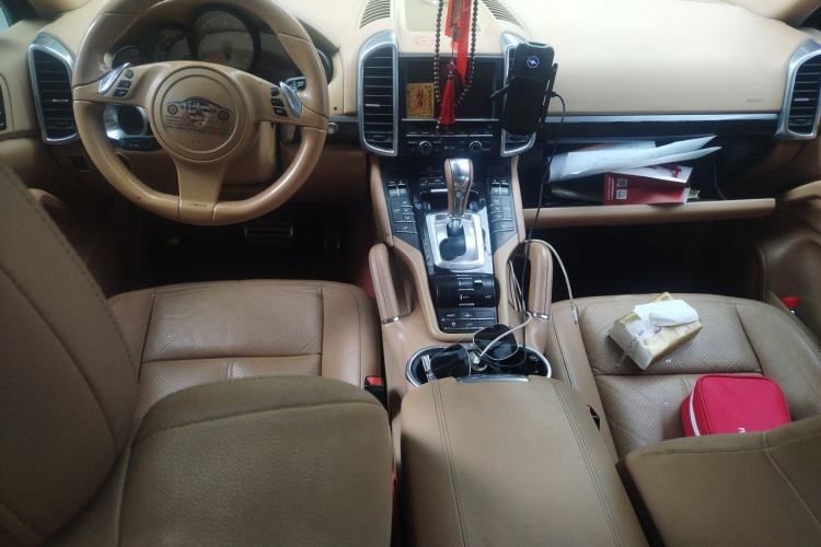 Used Porsche Cayenne 2011 Cayenne S Hybrid 3.0T Center Console