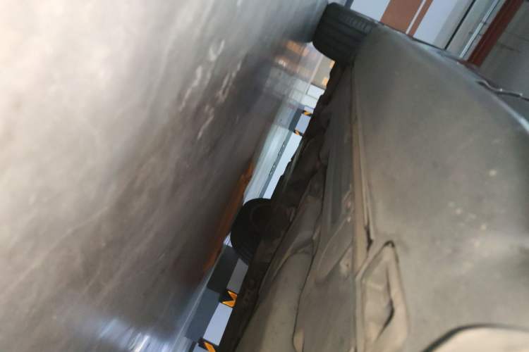 Used Porsche Cayenne 2011 Cayenne 3.0T Chassis Rear Left