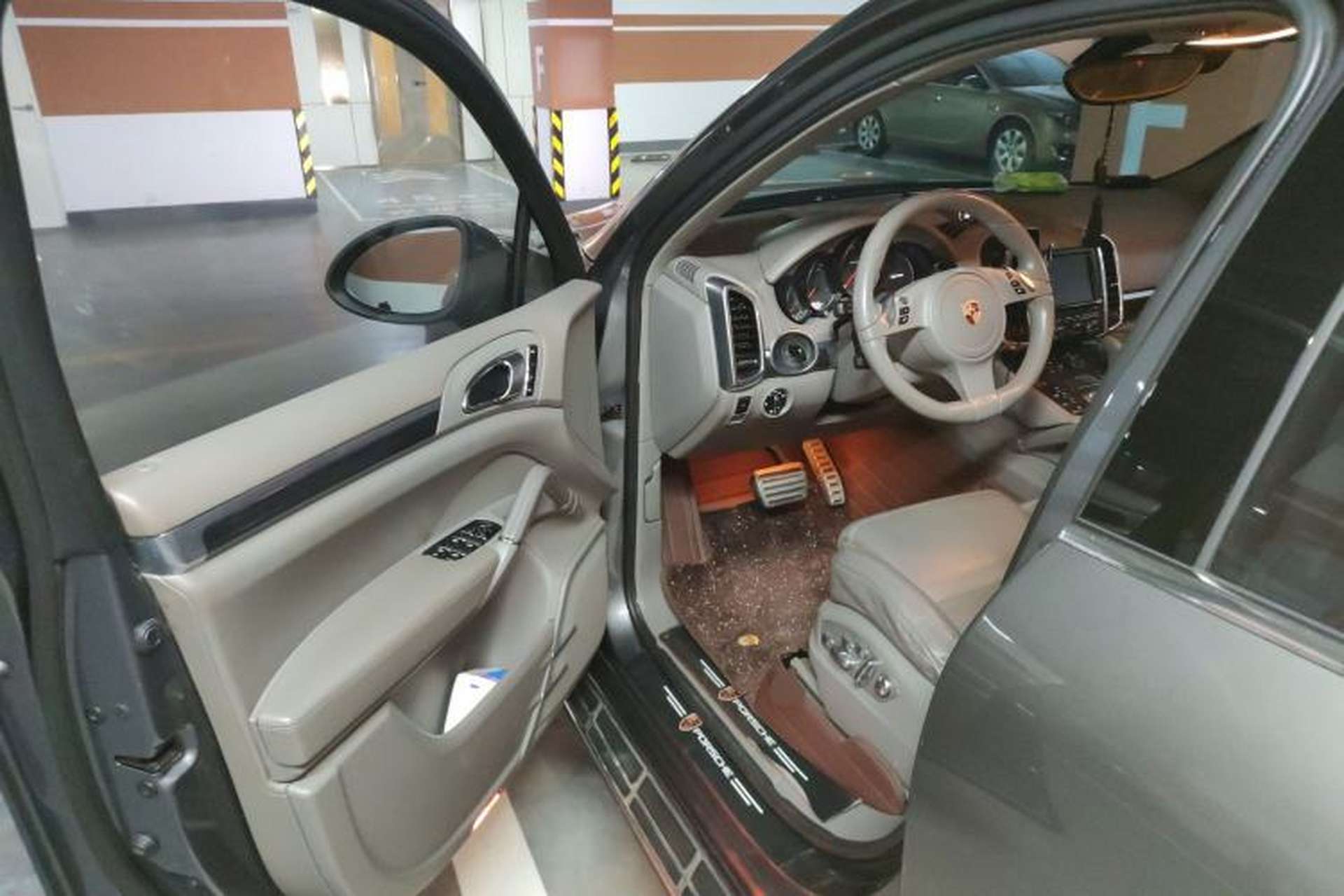 Used Porsche Cayenne 2011 Cayenne 3.0T Driver Seat