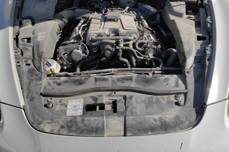 Used Porsche Cayenne 2011 Cayenne 3.0T Engine Bay