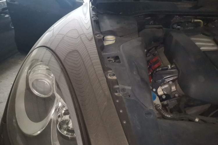 Used Porsche Cayenne 2011 Cayenne 3.0T Engine Bay Right