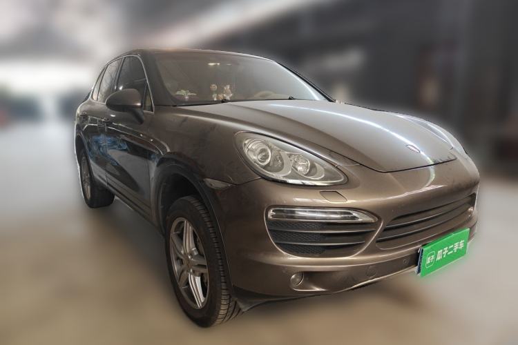 Used Porsche Cayenne 2011 Cayenne S 4.8L Front Right 45 Deg