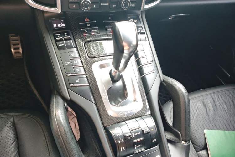 Used Porsche Cayenne 2011 Cayenne 3.0T Gear Lever