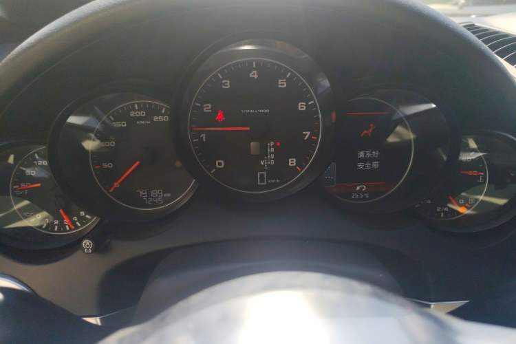 Used Porsche Cayenne 2011 Cayenne 3.0T Instrument Cluster