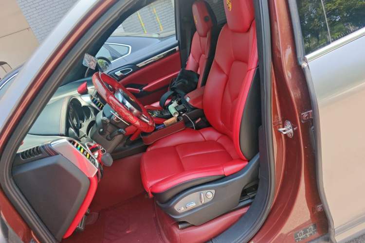 Used Porsche Cayenne 2011 Cayenne 3.0T Left Front Seat