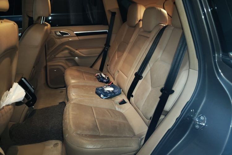 Used Porsche Cayenne 2011 Cayenne 3.0T Left Rear Seat
