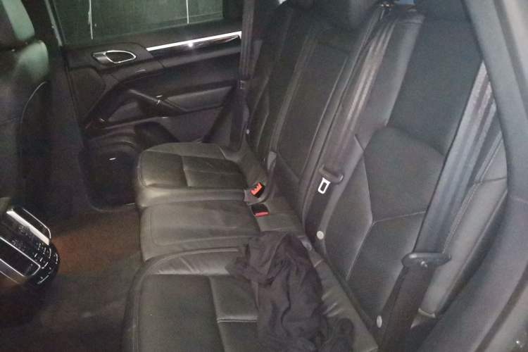 Used Porsche Cayenne 2011 Cayenne 3.0T Left Rear Seat