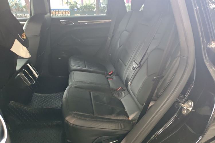 Used Porsche Cayenne 2011 Cayenne 3.0T Left Rear Seat