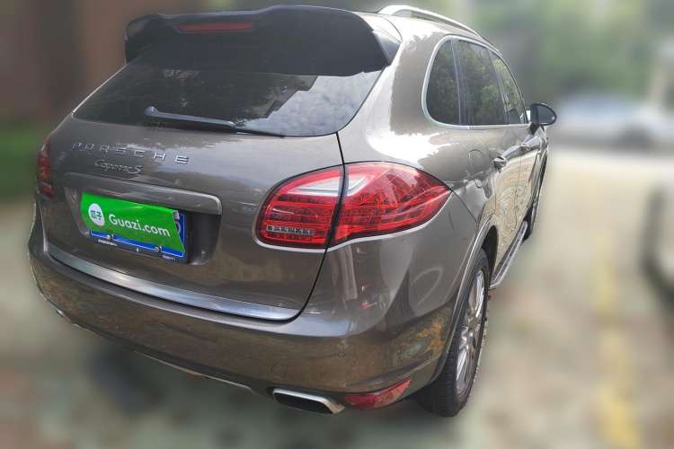 Used Porsche Cayenne 2011 Cayenne S Hybrid 3.0T Rear Right 45 Deg