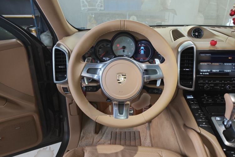 Used Porsche Cayenne 2011 Cayenne S 4.8L Steering Wheel