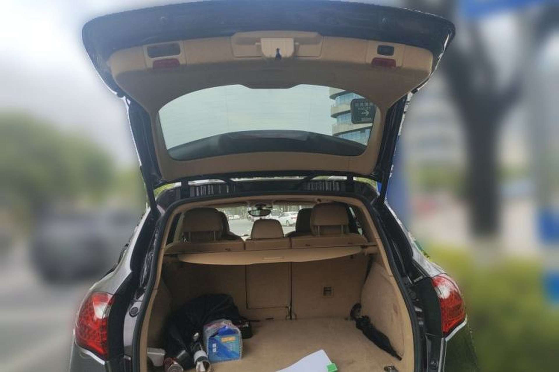 Used Porsche Cayenne 2011 Cayenne S 4.8L Trunk