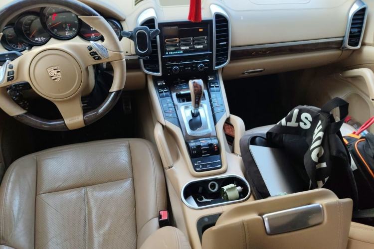 Used Porsche Cayenne 2011 Cayenne 3.0T Center Console