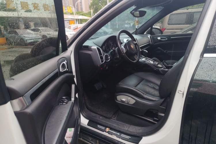 Used Porsche Cayenne 2011 Cayenne 3.0T Driver Seat