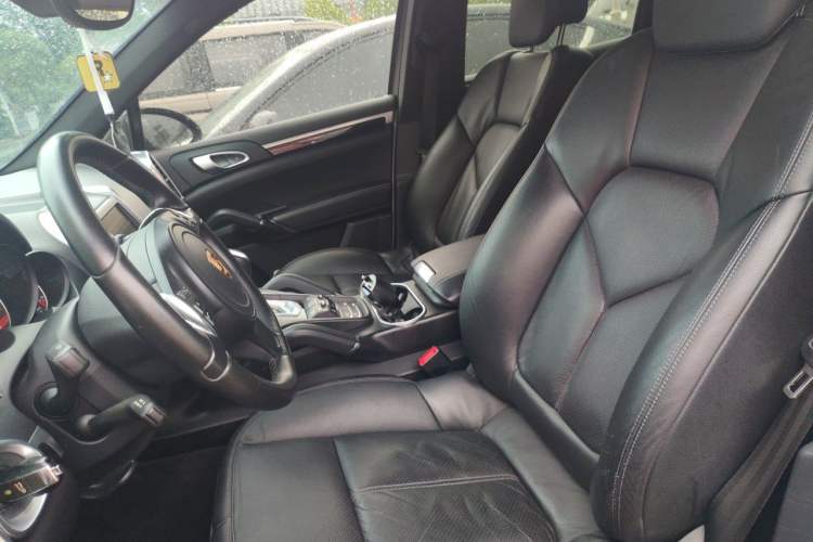 Used Porsche Cayenne 2011 Cayenne 3.0T Left Front Seat