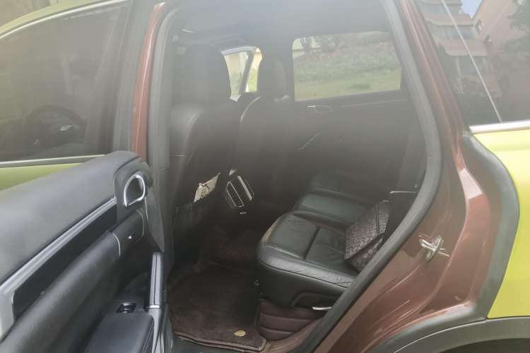 Used Porsche Cayenne 2011 Cayenne 3.0T Left Rear Seat