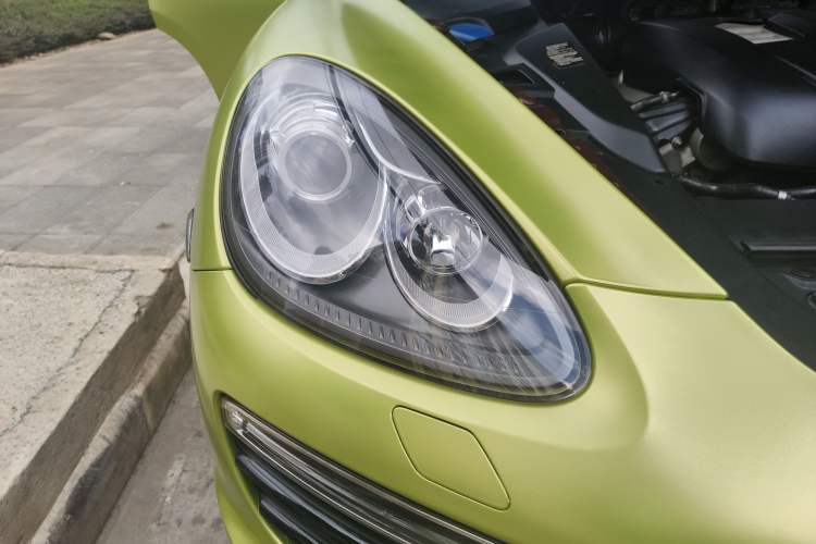 Used Porsche Cayenne 2011 Cayenne 3.0T Right Front Headlight