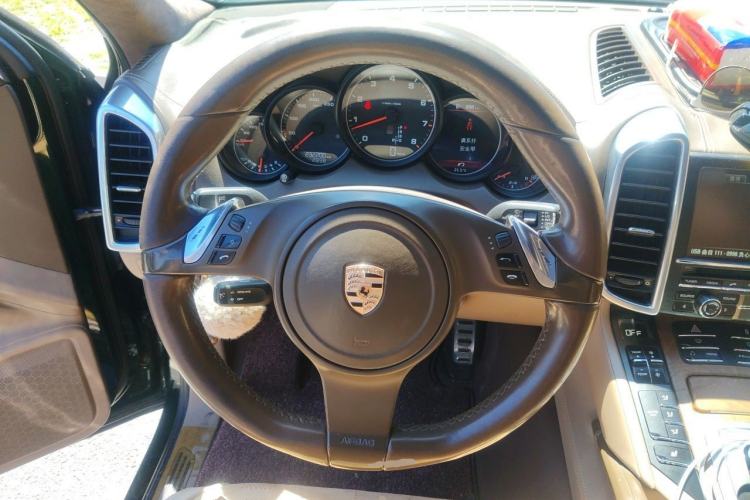 Used Porsche Cayenne 2011 Cayenne 3.0T Steering Wheel