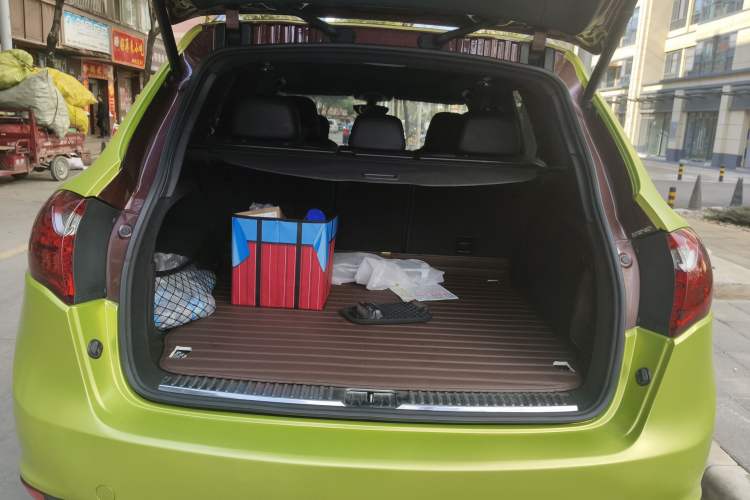 Used Porsche Cayenne 2011 Cayenne 3.0T Trunk
