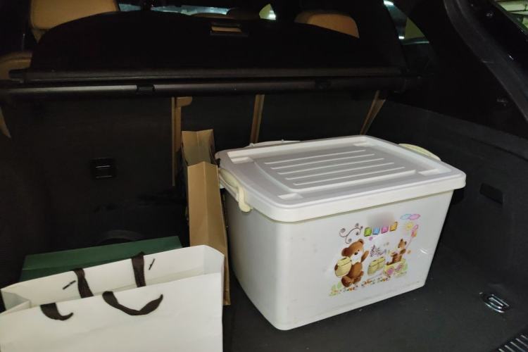Used Porsche Cayenne 2011 Cayenne Turbo 4.8T Trunk