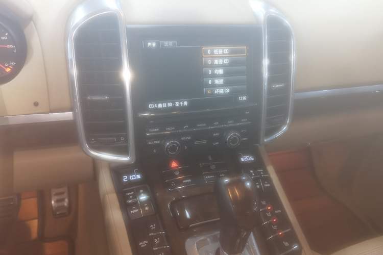 Used Porsche Cayenne 2011 Cayenne 3.0T Audio And AC Panel