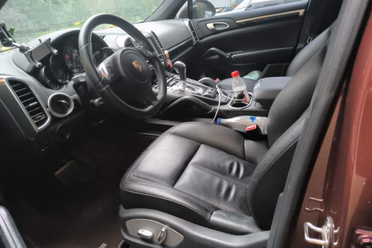 Used Porsche Cayenne 2011 Cayenne 3.0T Left Front Seat