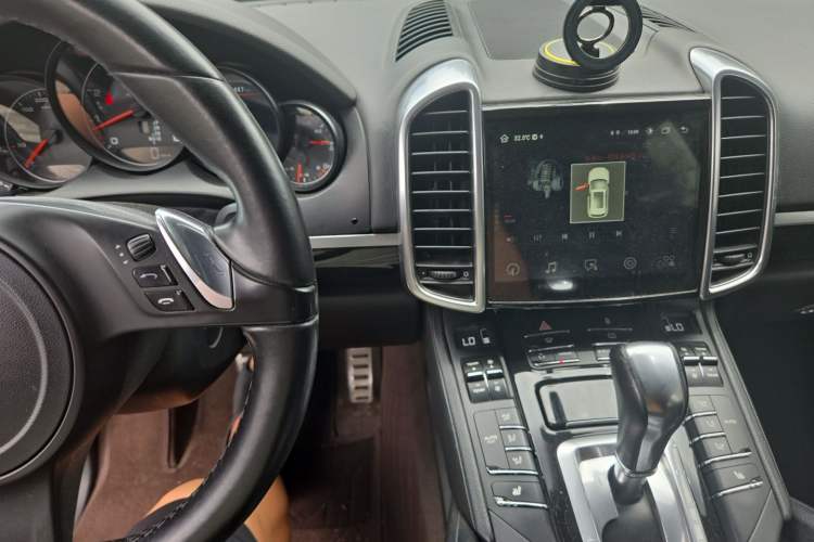 Used Porsche Cayenne  Audio And AC Panel